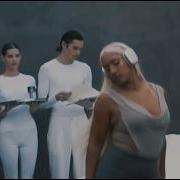 Naomi Sharon Miss That Marten Lou