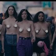 Mumu Free The Nipple
